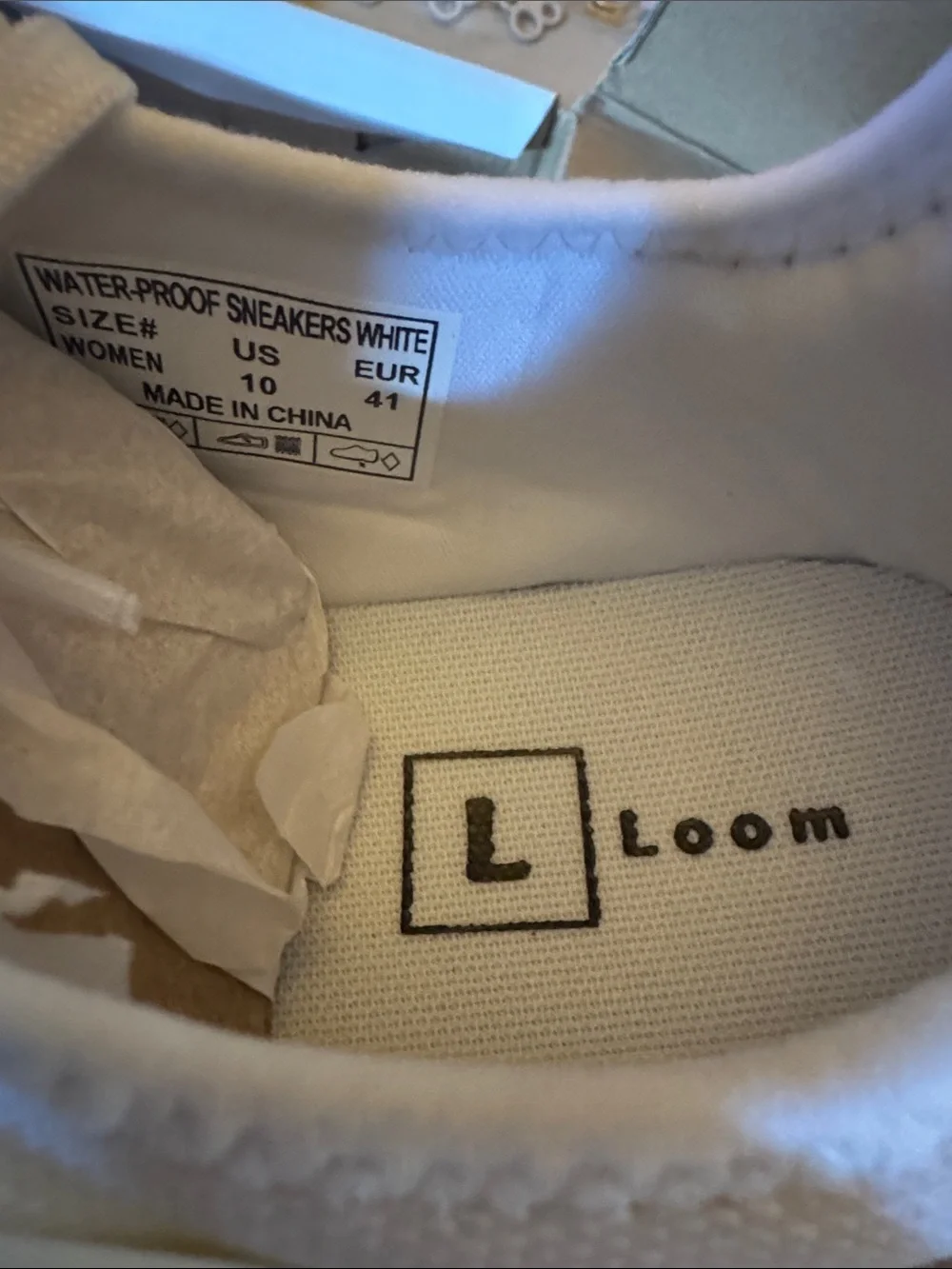 NIB Loom Waterproof Sneakers White Knit Athletic Shoes Women’s Size 10 EU 41